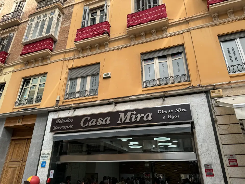 Casa Mira